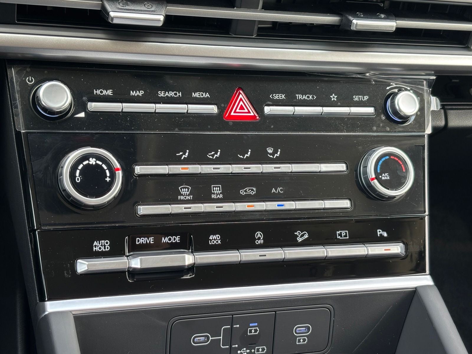 2027 Hyundai SANTA FE SE