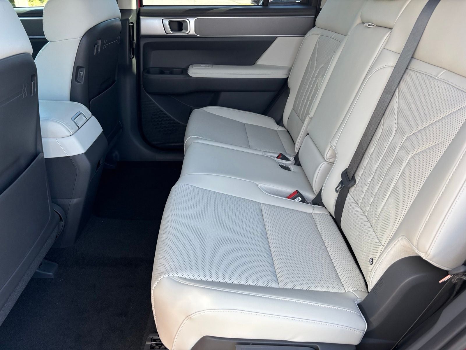 2027 Hyundai SANTA FE SEL