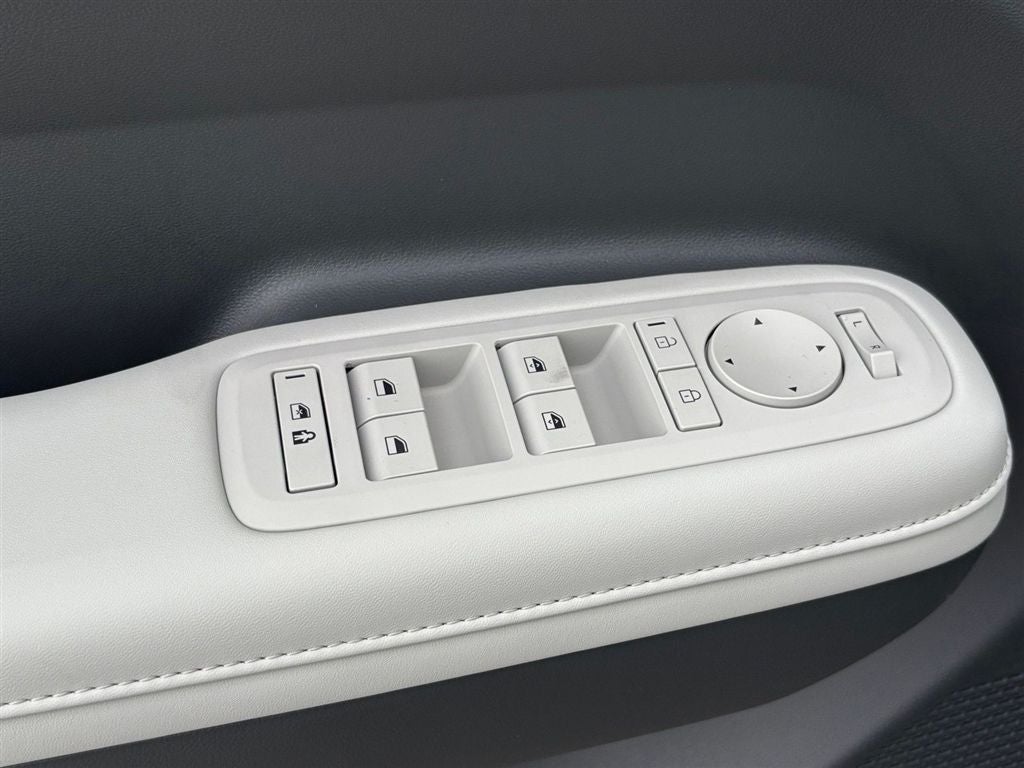 2027 Hyundai SANTA FE SEL