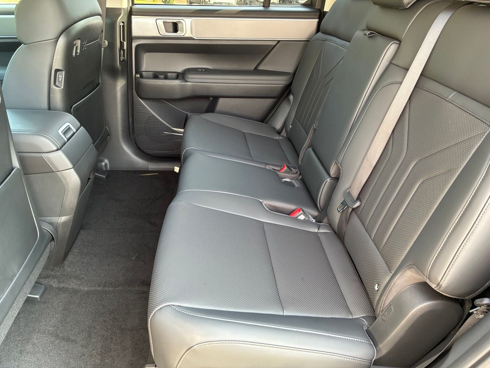 2027 Hyundai SANTA FE HYBRID SEL