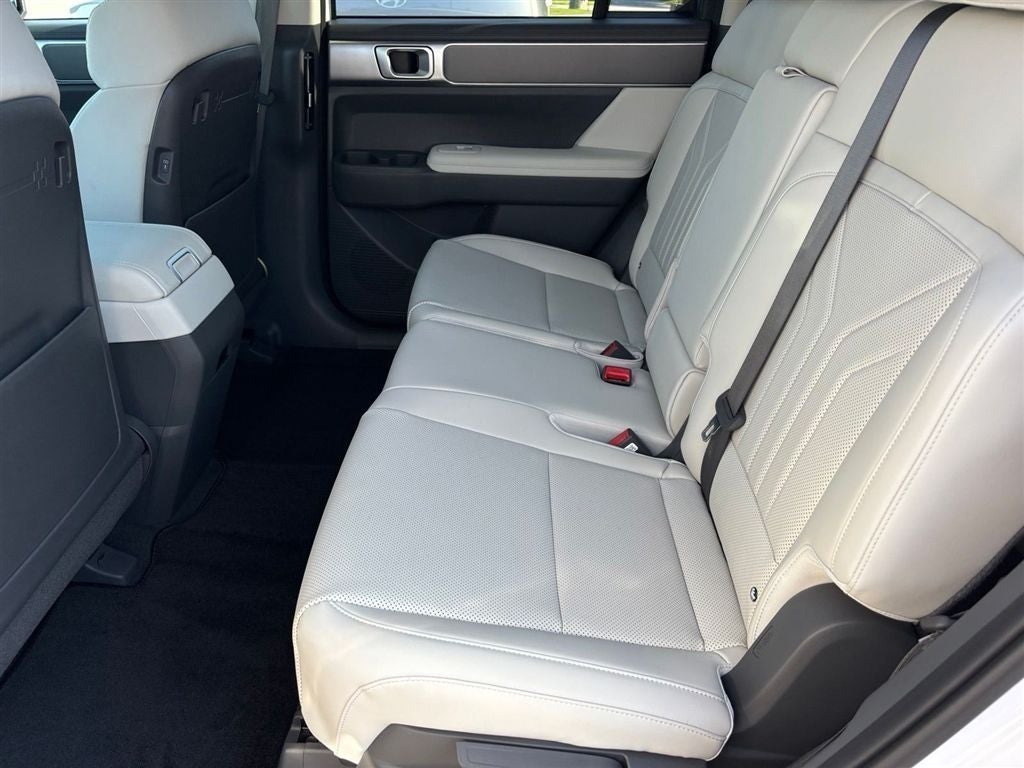 2027 Hyundai SANTA FE SEL