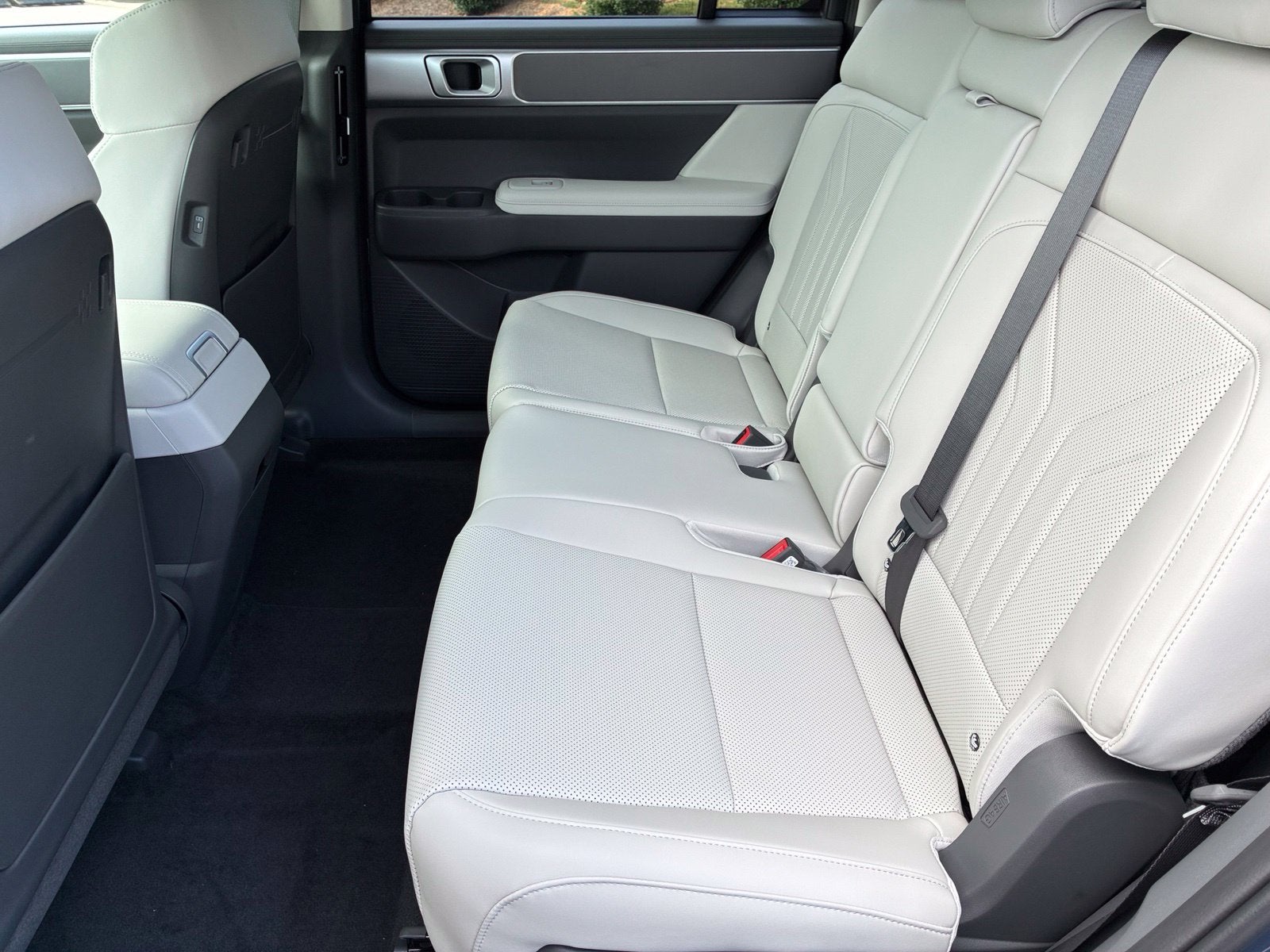 2027 Hyundai SANTA FE SEL