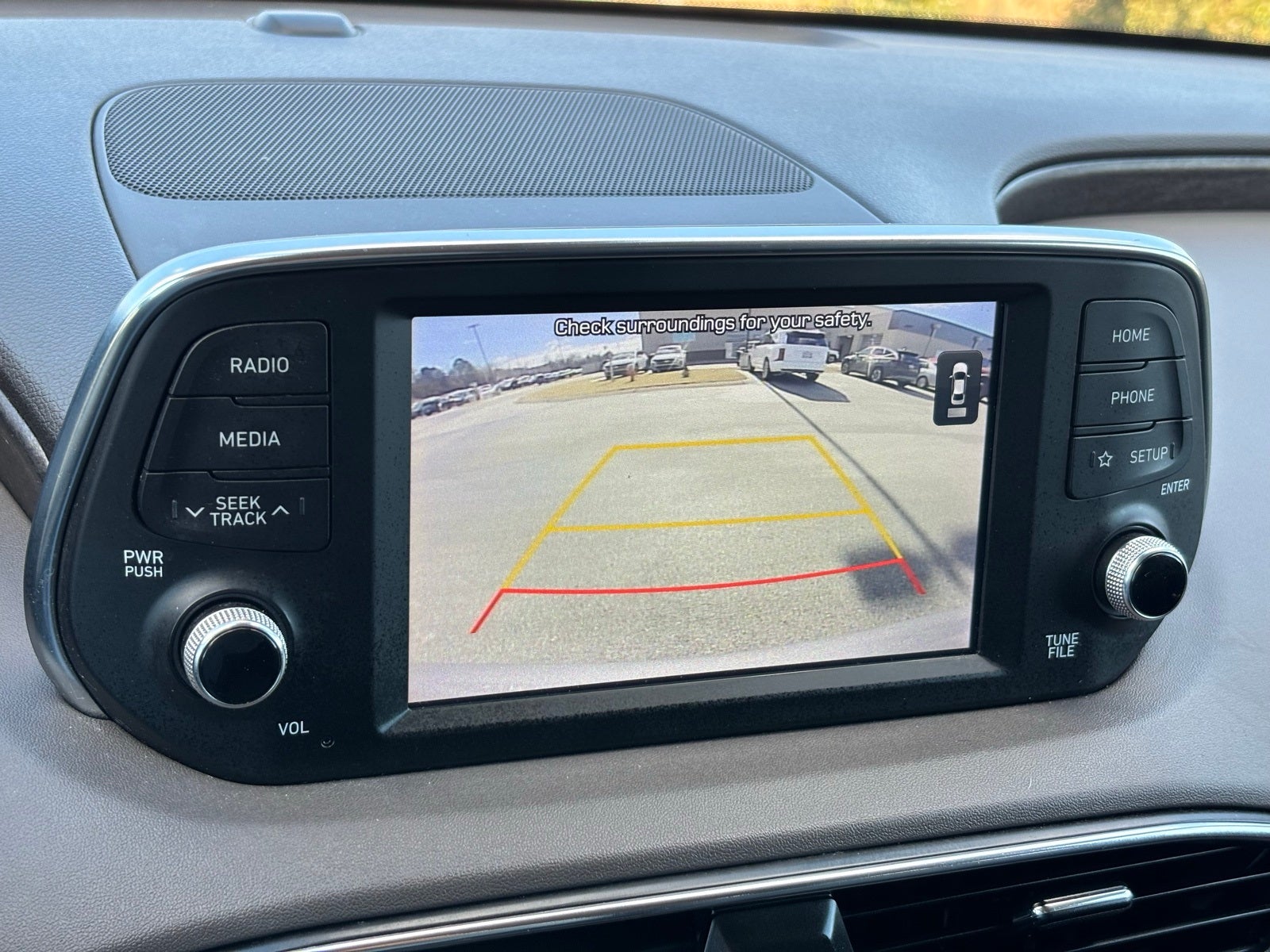 2019 Hyundai SANTA FE SE