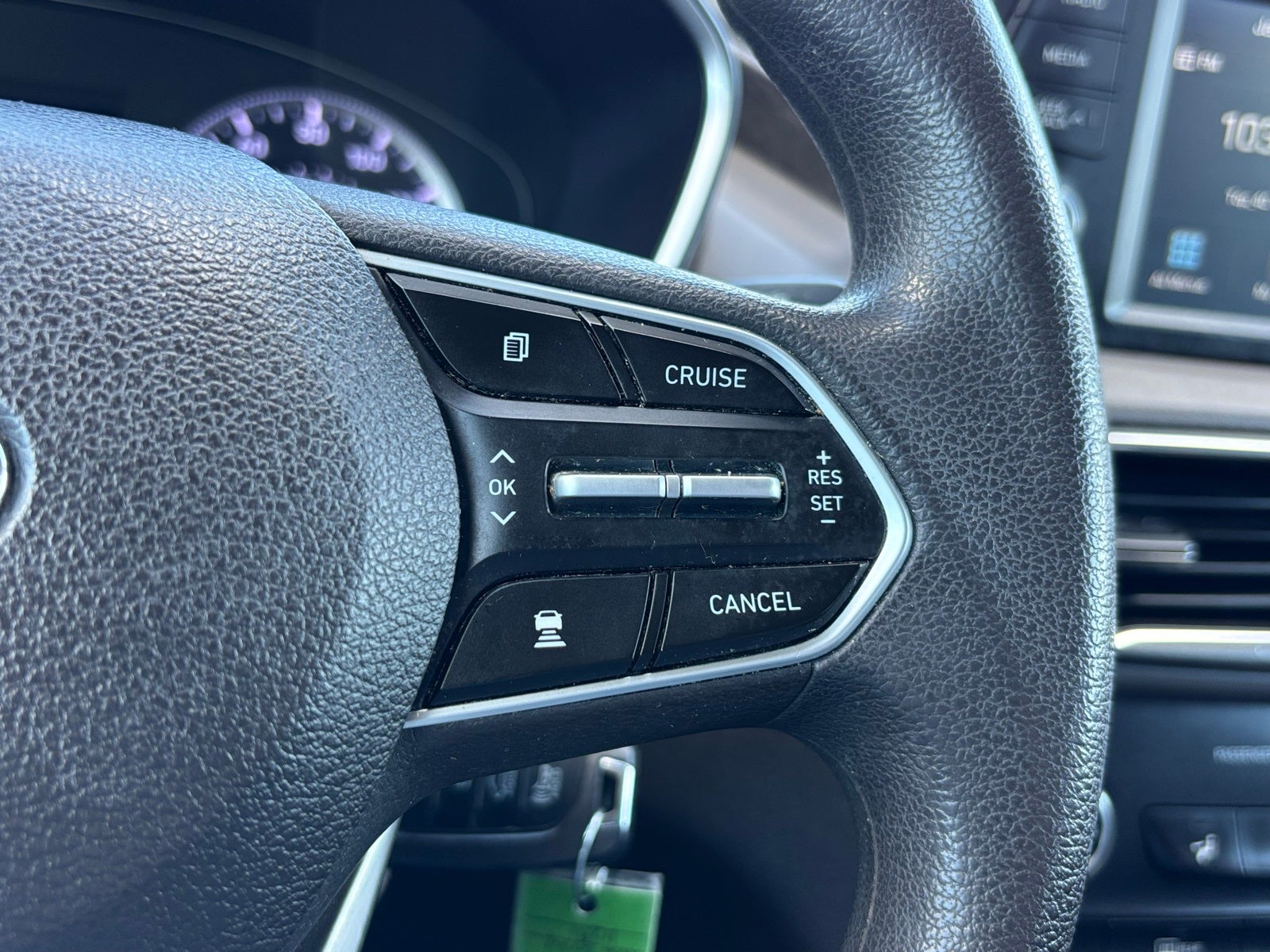 2019 Hyundai SANTA FE SE