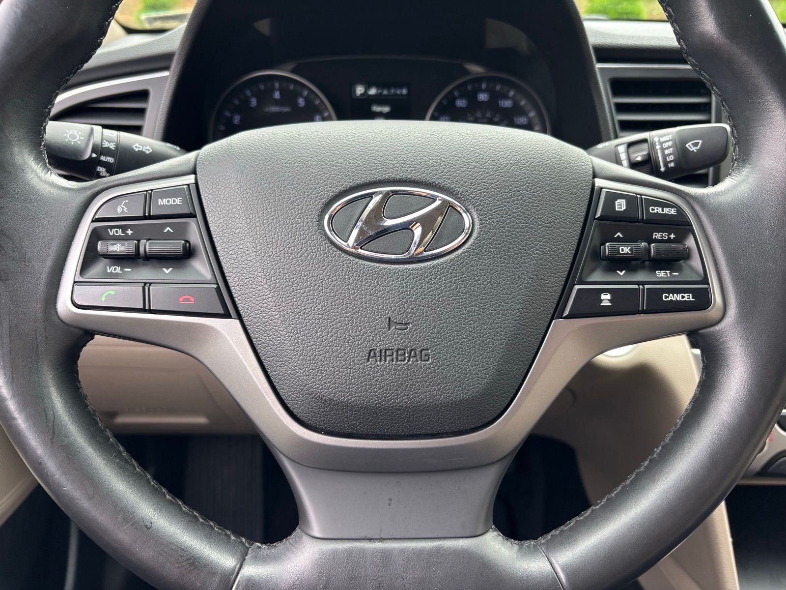2017 Hyundai ELANTRA Limited