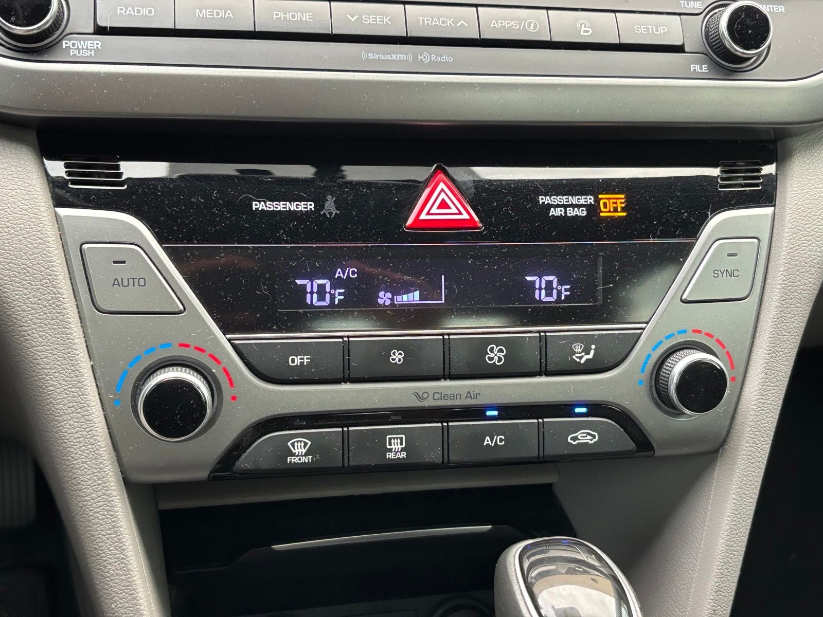 2017 Hyundai ELANTRA Limited