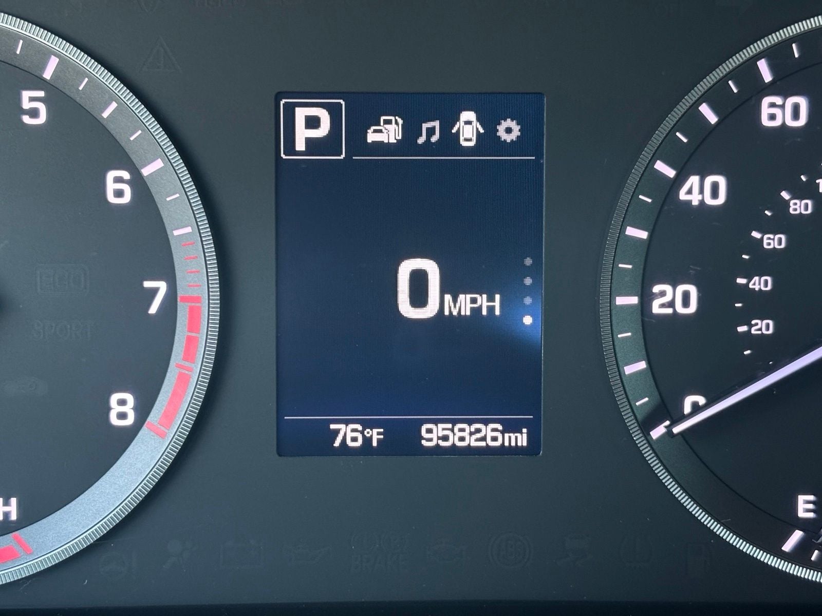 2016 Hyundai SONATA Sport