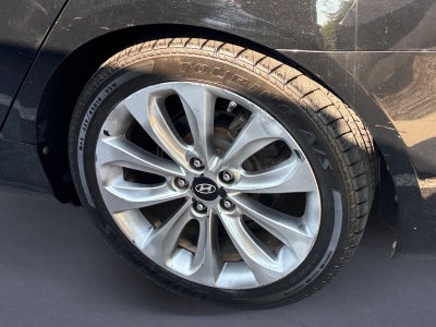 2011 Hyundai SONATA Limited