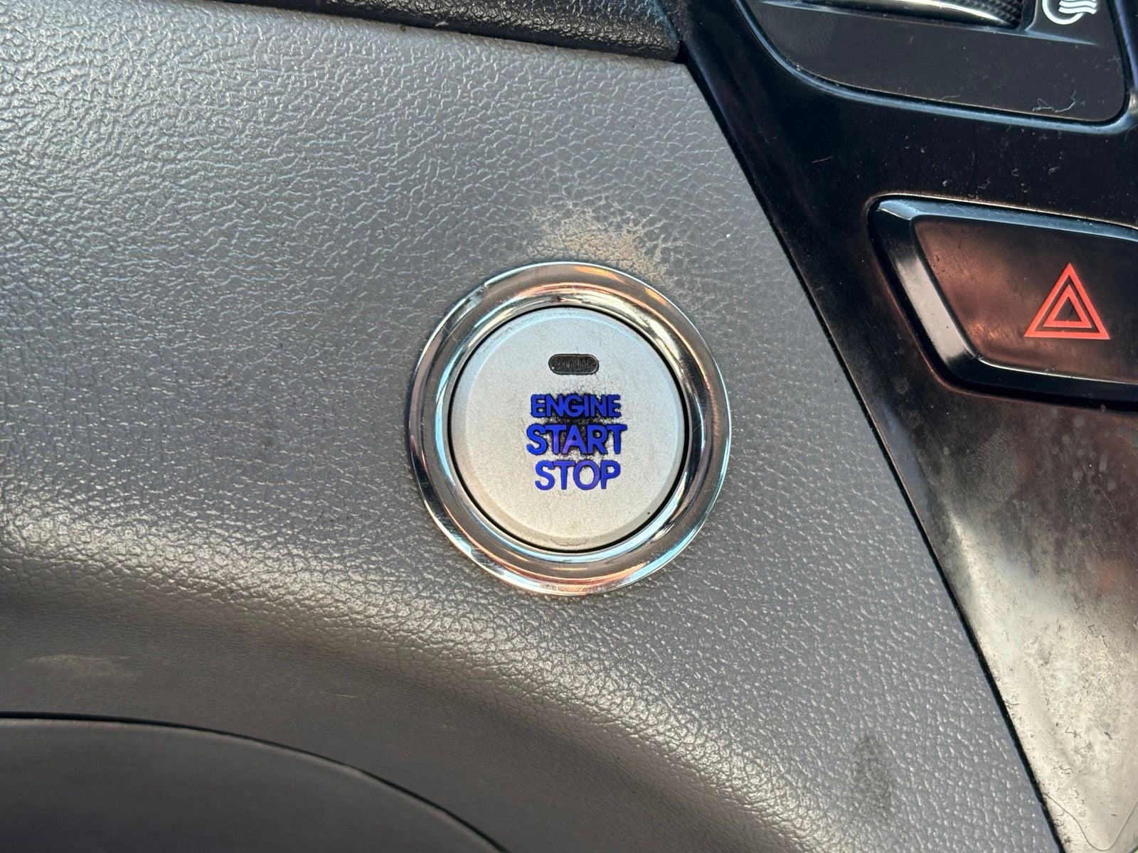 2011 Hyundai SONATA Limited