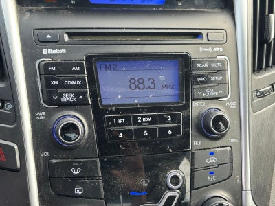 2011 Hyundai SONATA SE