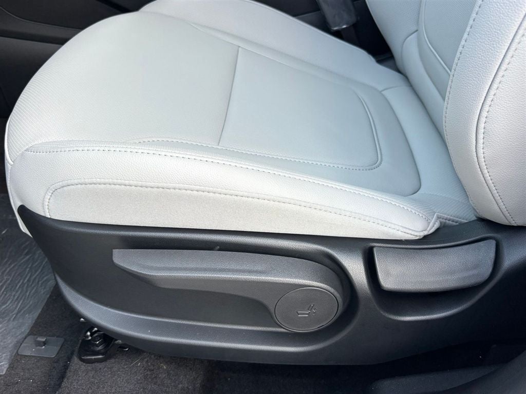 2027 Hyundai SANTA CRUZ SE