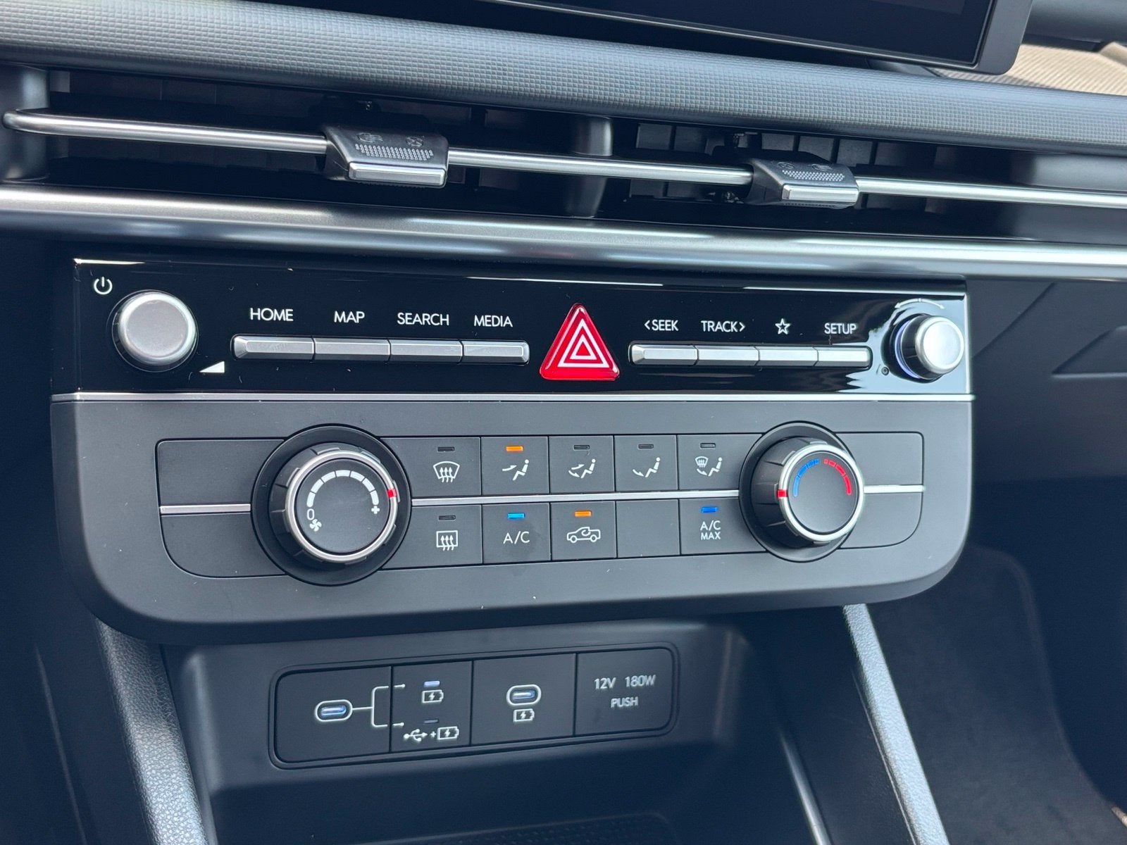2027 Hyundai SANTA CRUZ SE