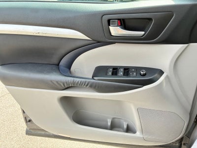 2016 Toyota Highlander XLE V6