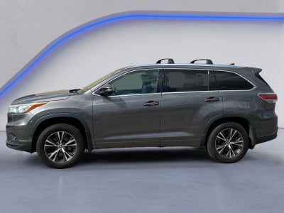 2016 Toyota Highlander XLE V6