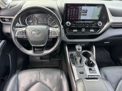 2022 Toyota Highlander Limited
