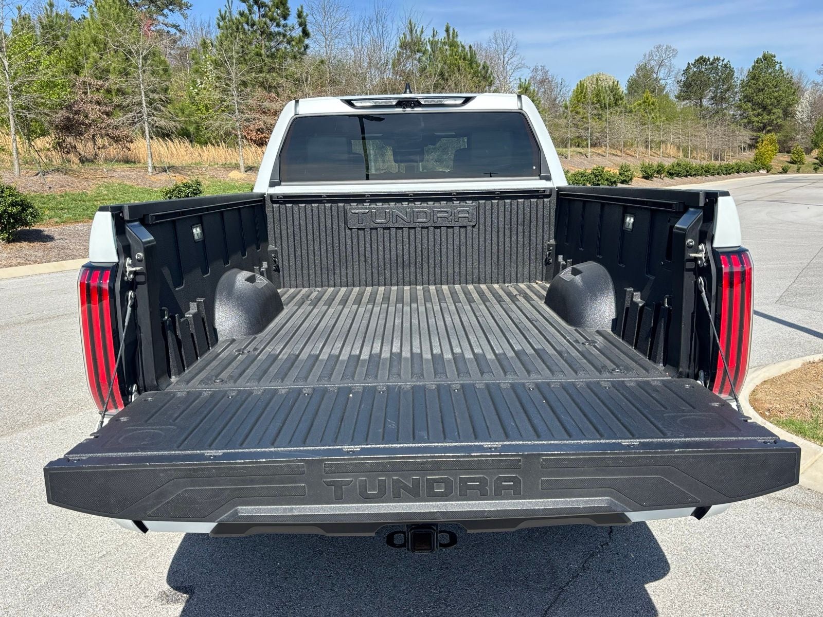 2024 Toyota Tundra Hybrid Platinum