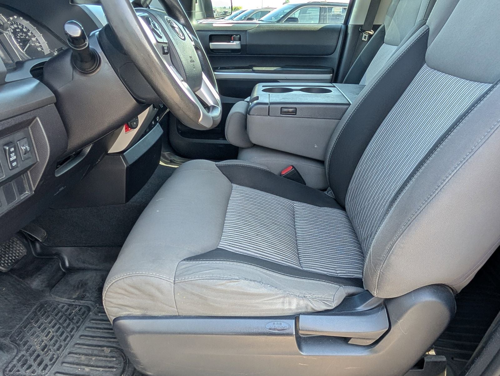 2014 Toyota Tundra SR5 4.6L V8