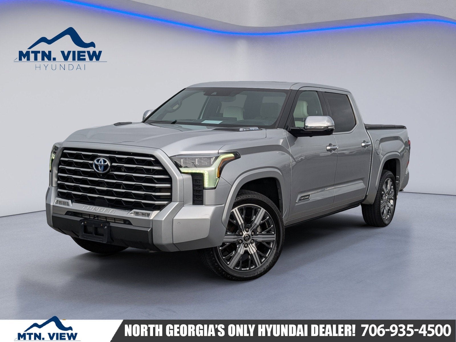 2023 Toyota Tundra Hybrid Capstone