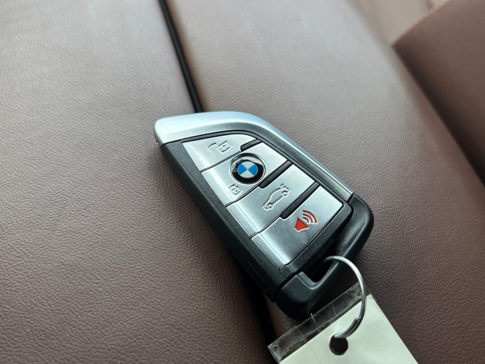 2023 BMW X5 M50i