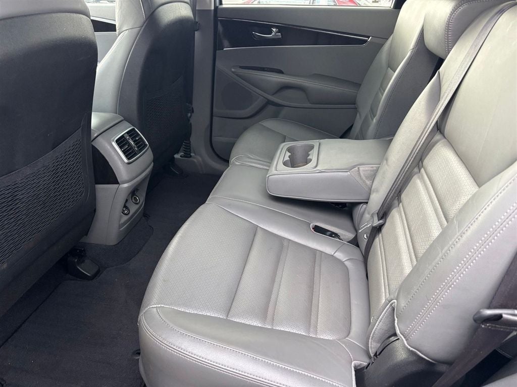 2016 Kia Sorento EX