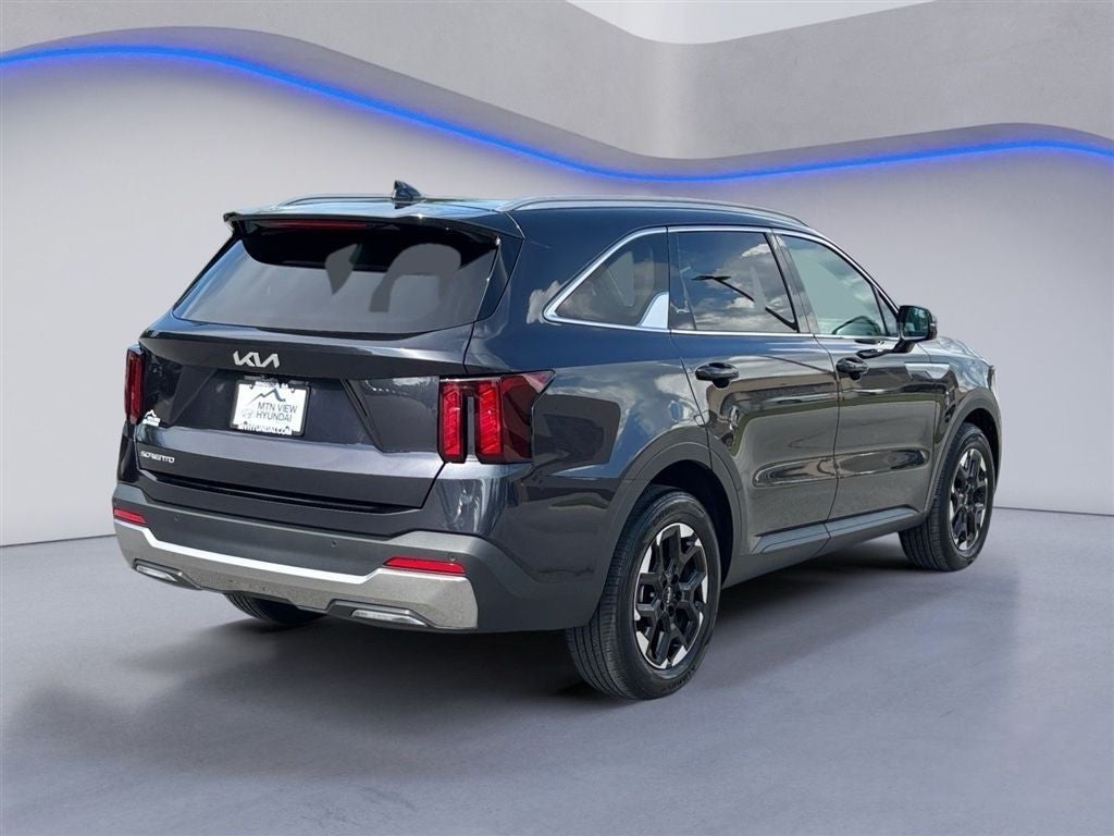 2025 Kia Sorento S