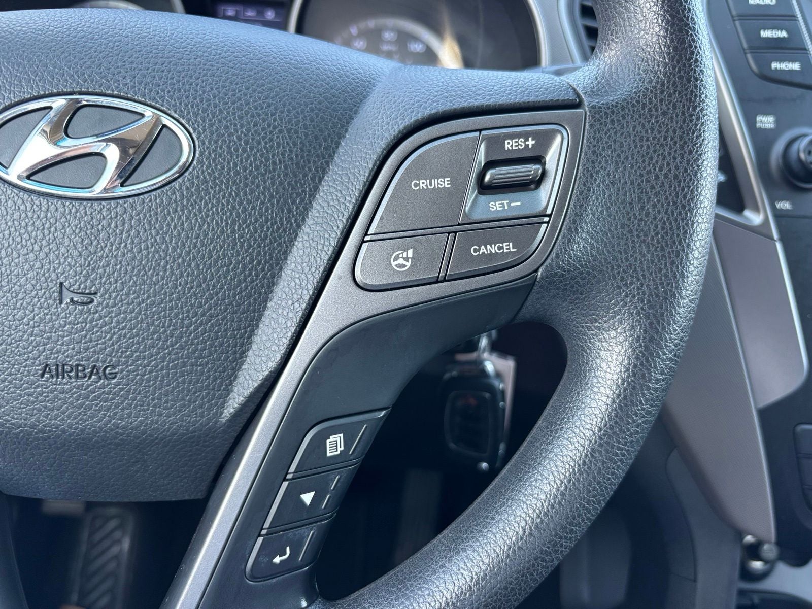 2014 Hyundai SANTA FE SPORT Base
