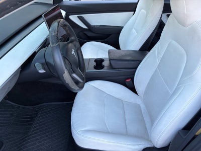 2020 Tesla Model 3 Standard Range Plus