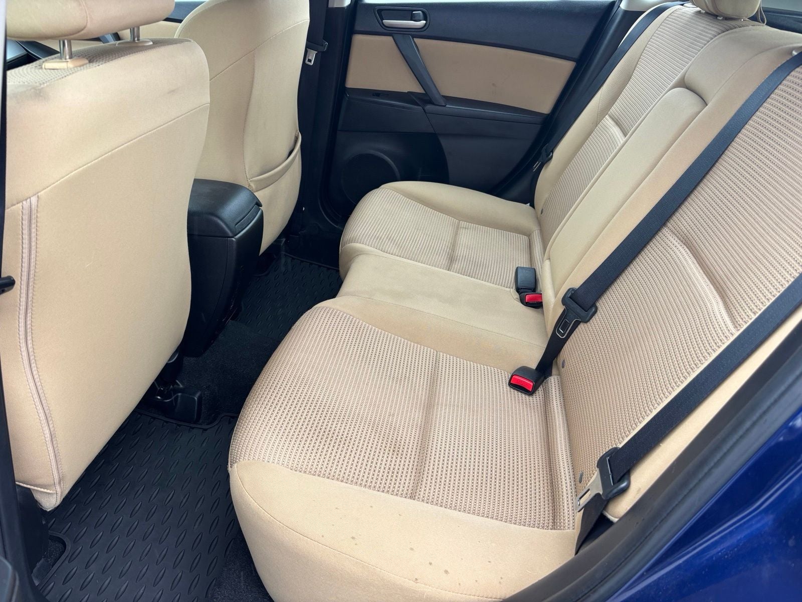 2013 Mazda Mazda3 i Touring