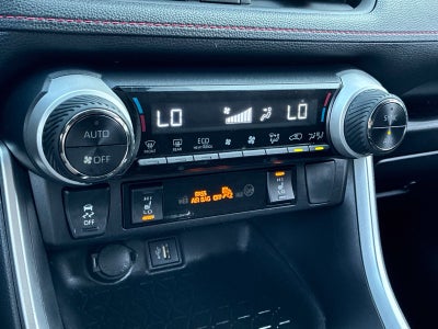 2024 Toyota RAV4 Prime SE