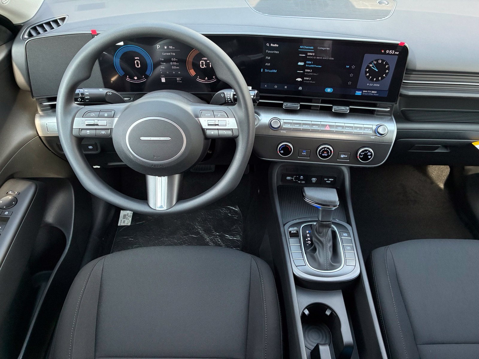 2027 Hyundai KONA SE