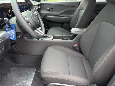 2026 Hyundai KONA SE