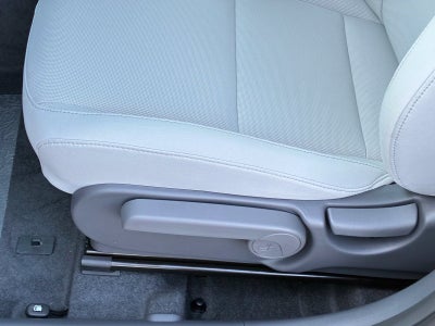 2027 Hyundai KONA SE
