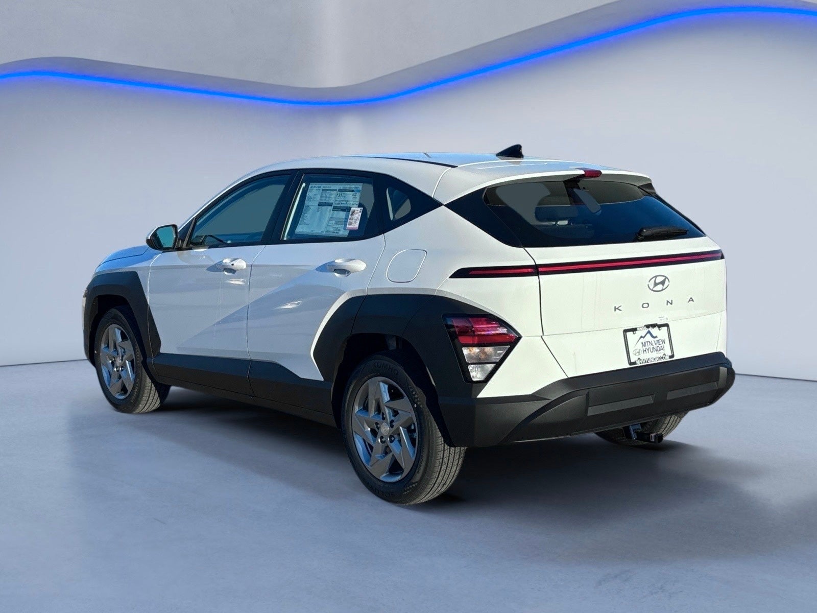 2026 Hyundai KONA SE