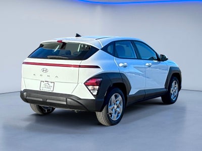 2026 Hyundai KONA SE