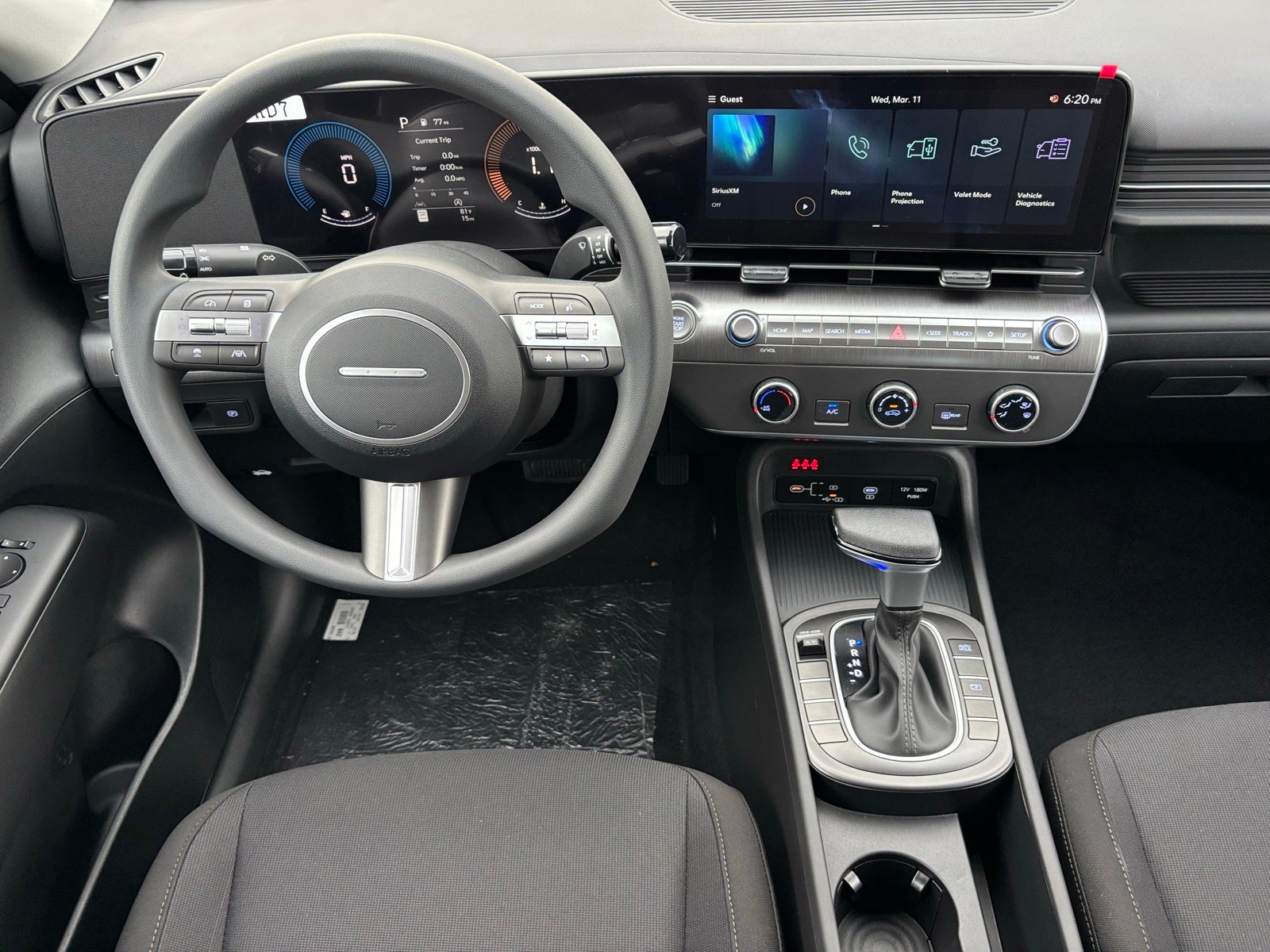 2026 Hyundai KONA SE