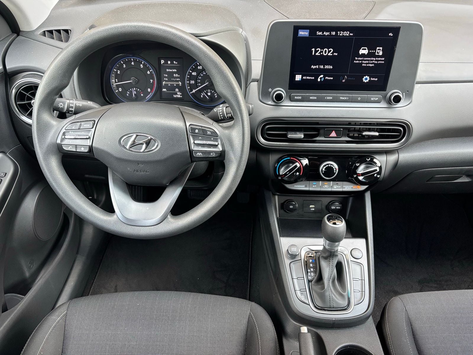 2023 Hyundai KONA SEL