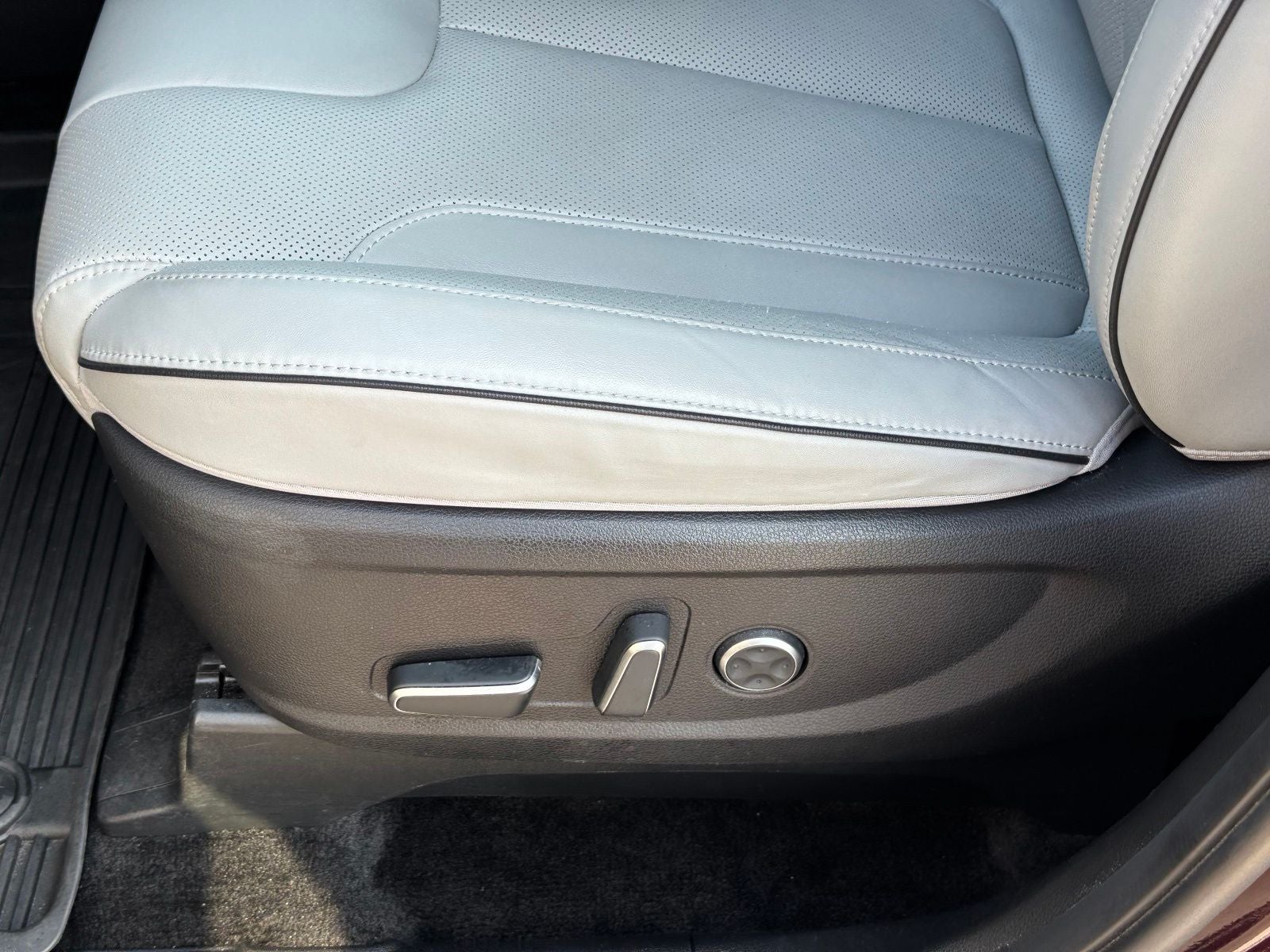 2024 Hyundai PALISADE SEL 8 Passenger