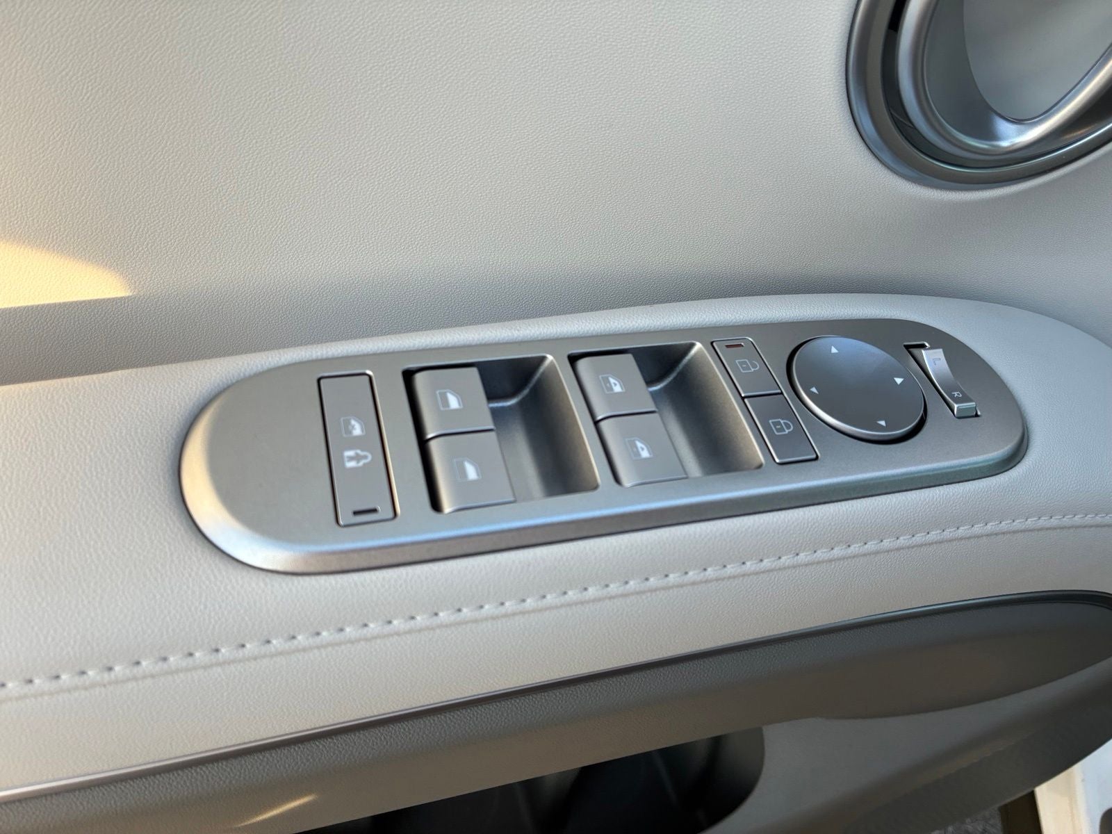2027 Hyundai PALISADE SEL 7 Passenger