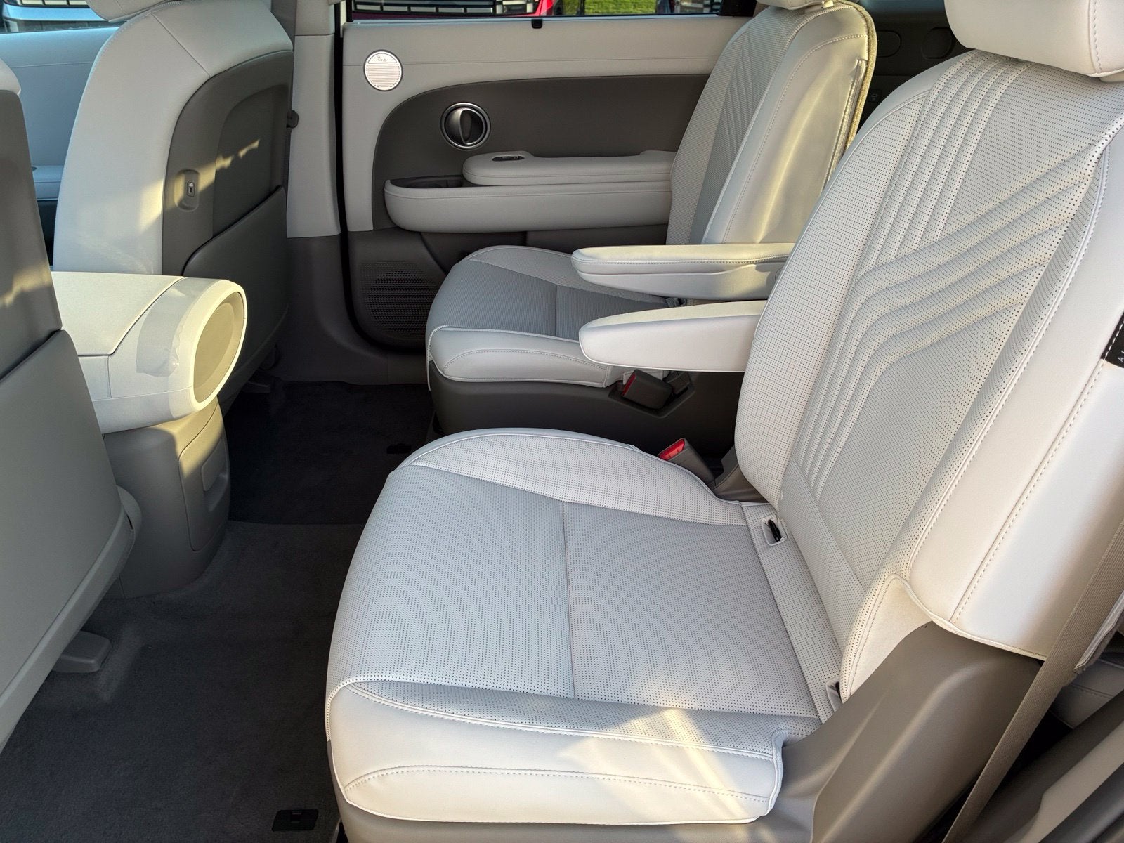 2027 Hyundai PALISADE SEL 7 Passenger