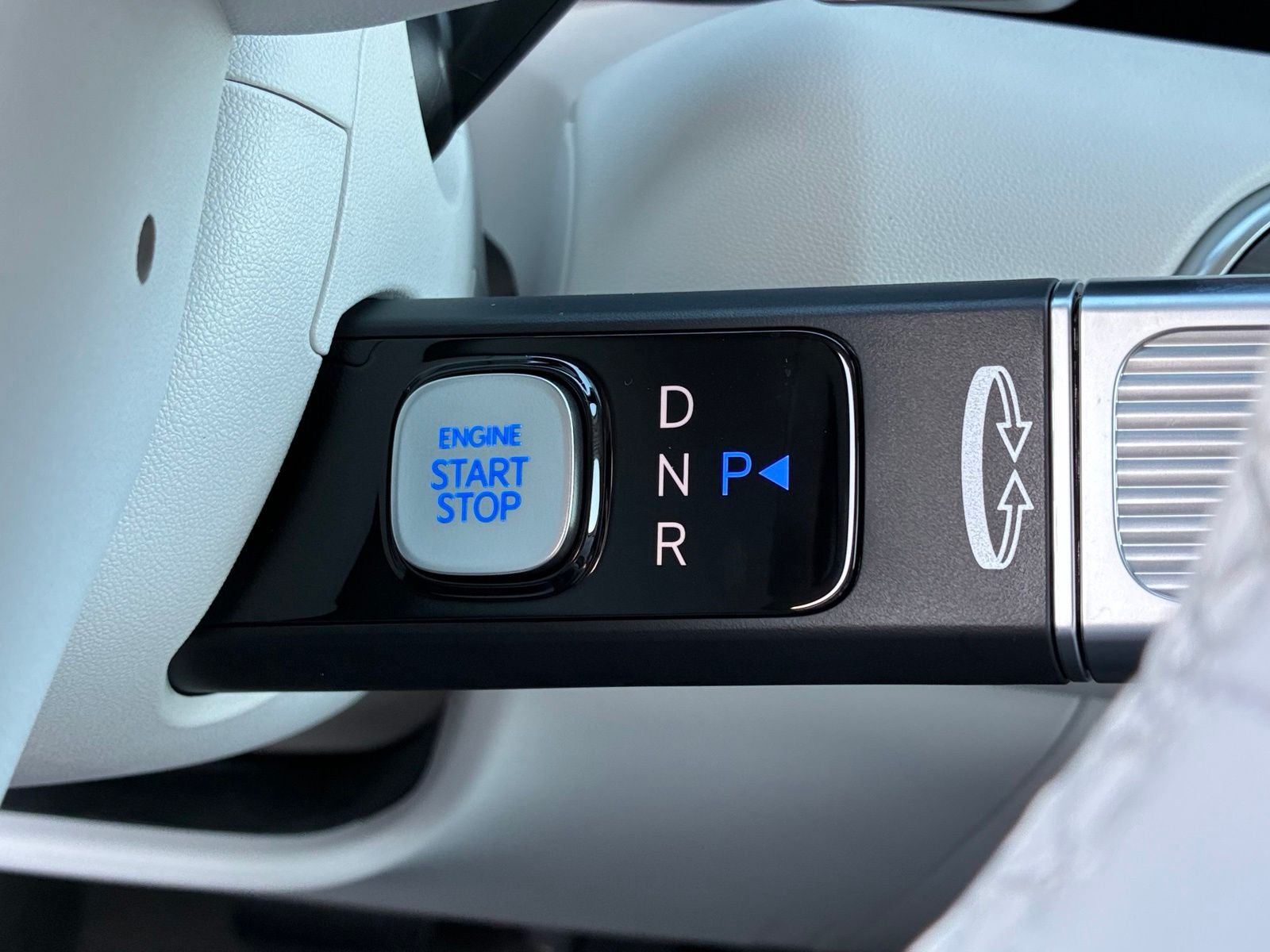 2027 Hyundai PALISADE SEL 7 Passenger