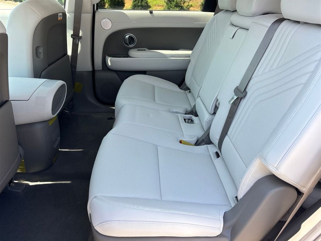 2027 Hyundai PALISADE HYBRID Blue SEL 8 Passenger