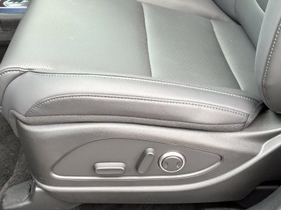 2027 Hyundai PALISADE SEL 7 Passenger