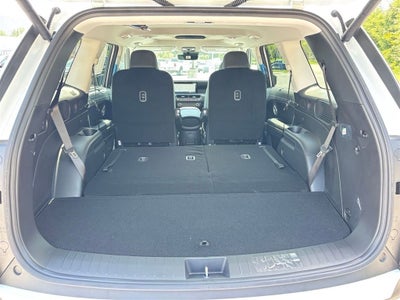 2027 Hyundai PALISADE SEL Premium 7 Passenger