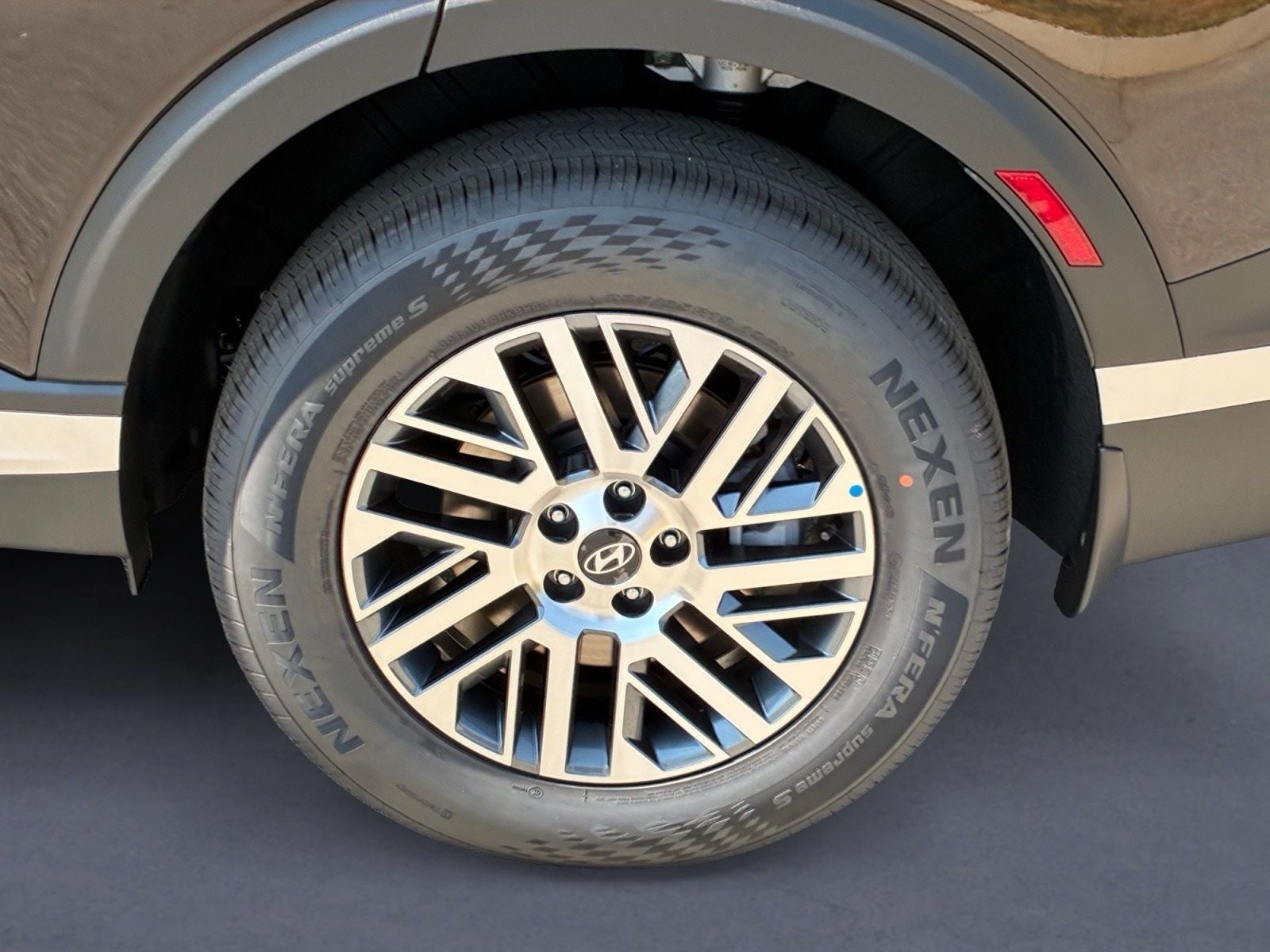 2027 Hyundai PALISADE SEL 7 Passenger