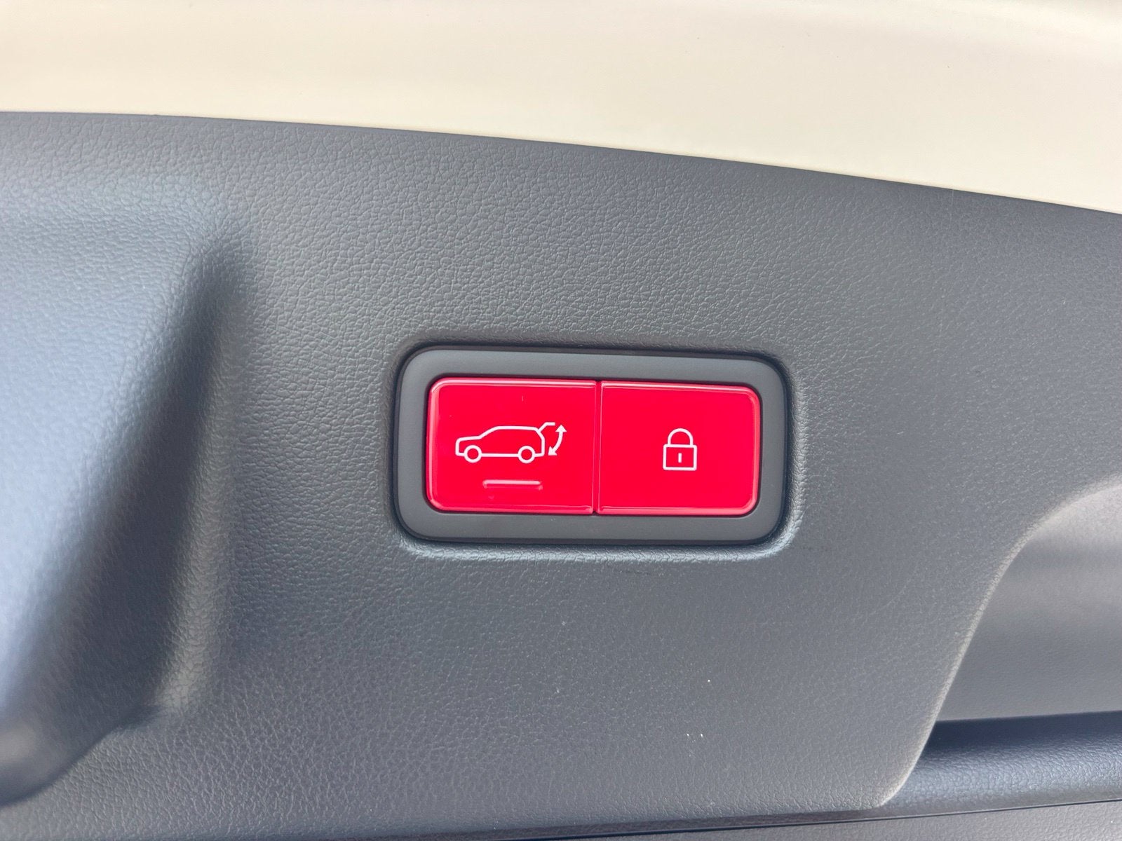 2027 Hyundai PALISADE SEL 7 Passenger