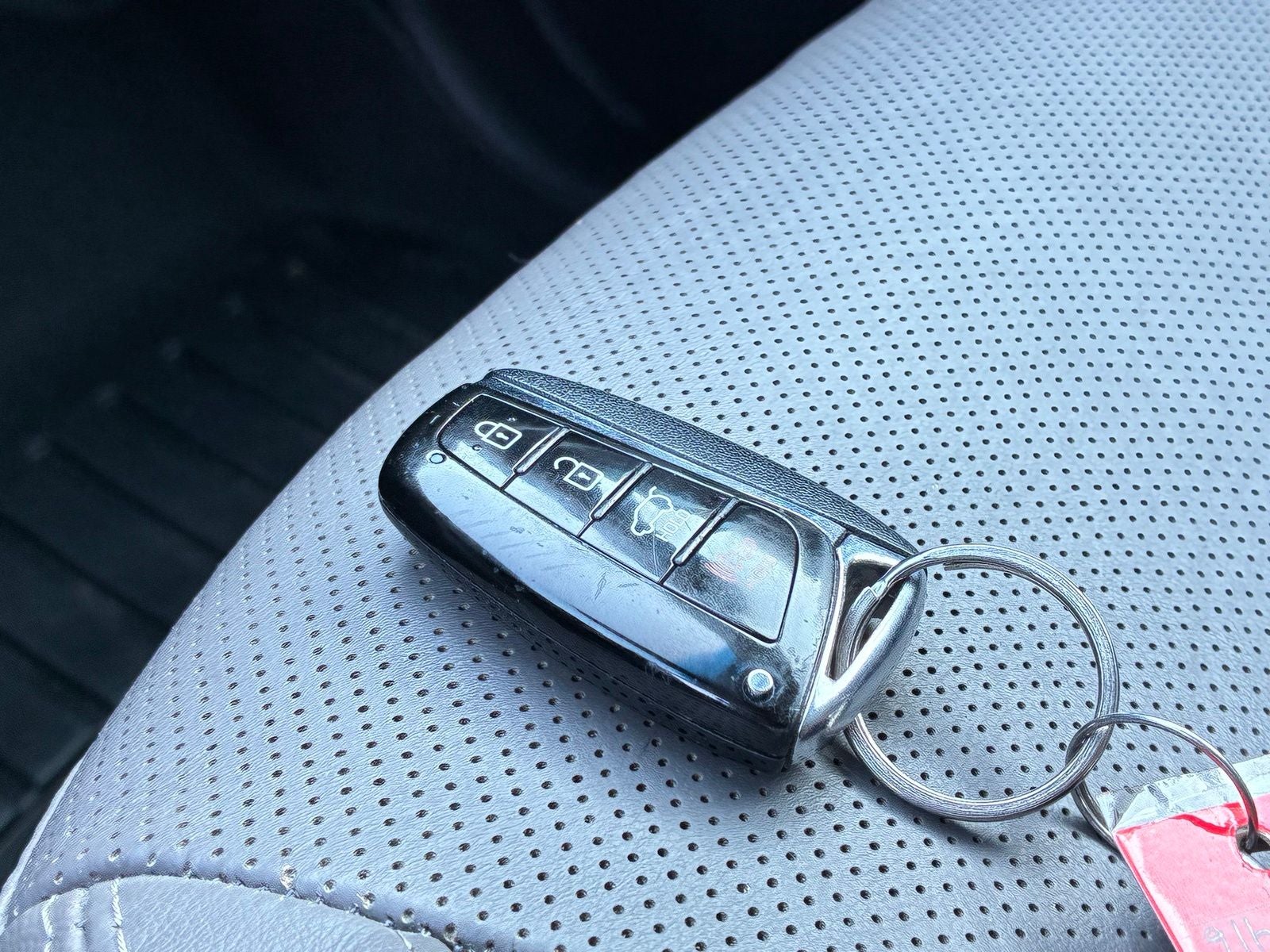 2017 Hyundai SANTA FE Limited Ultimate