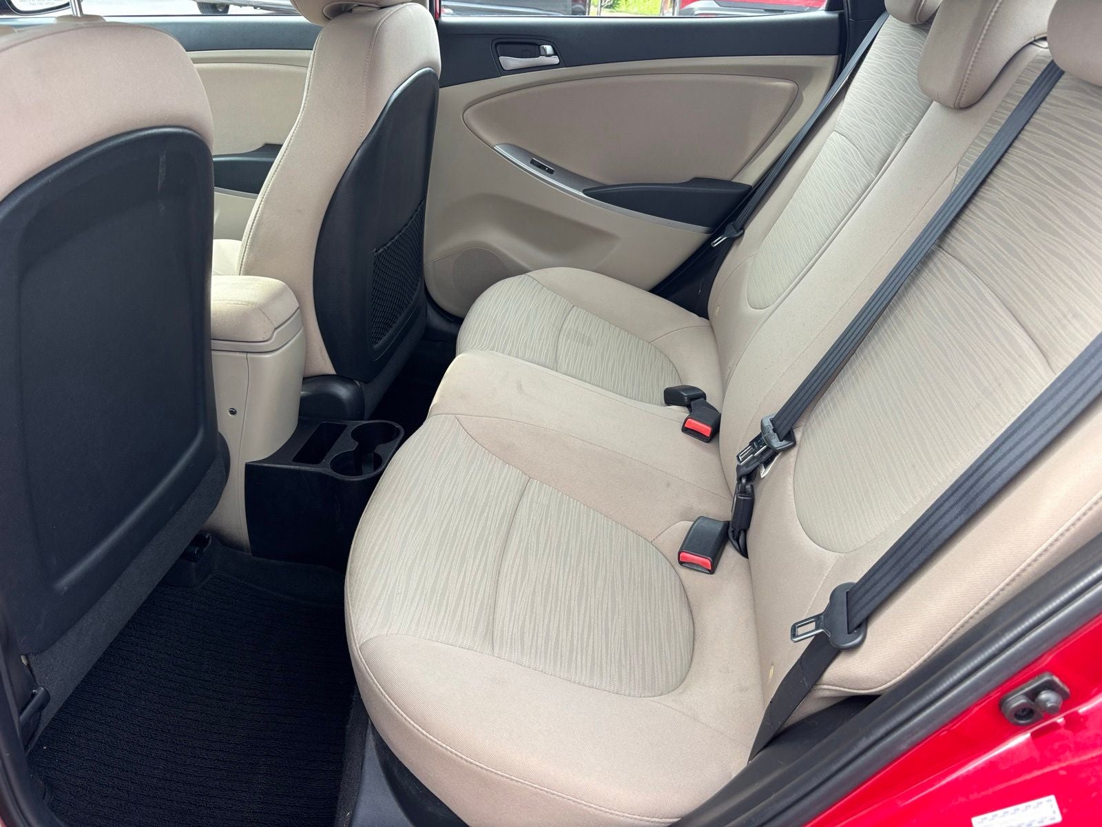 2016 Hyundai ACCENT SE