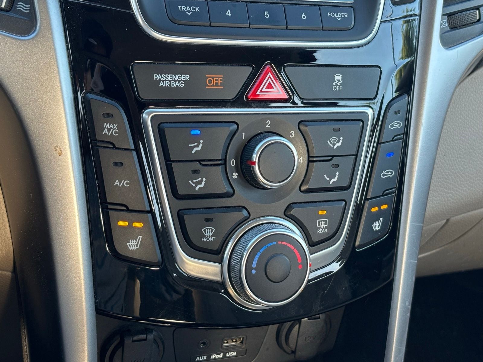 2013 Hyundai ELANTRA GT Base