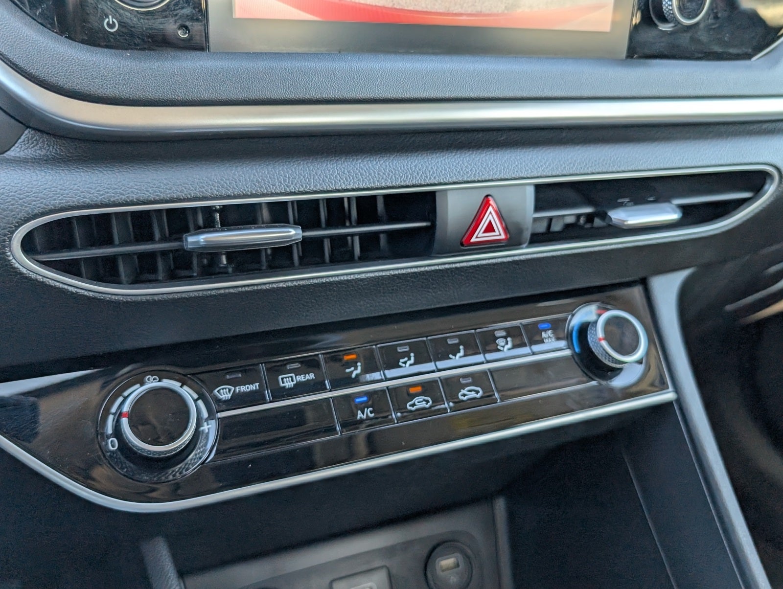 2023 Hyundai SONATA SE