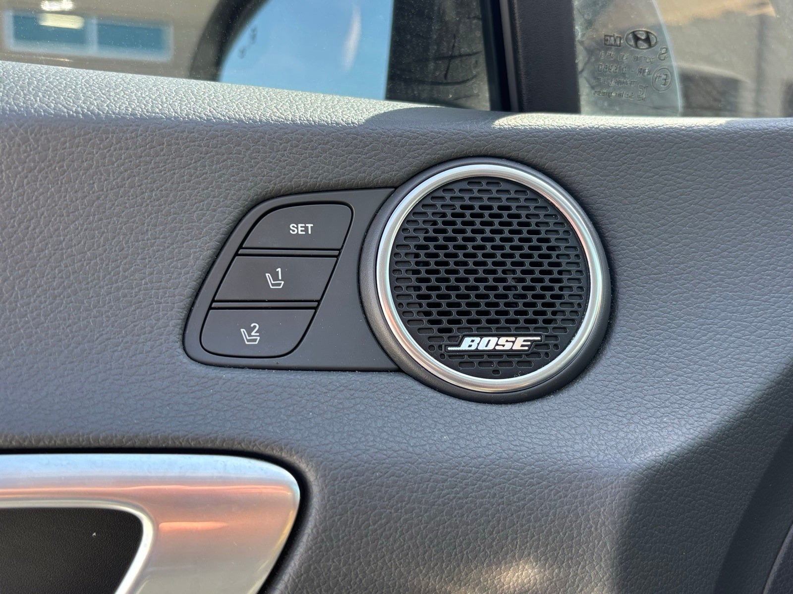 2021 Hyundai SONATA HYBRID Limited